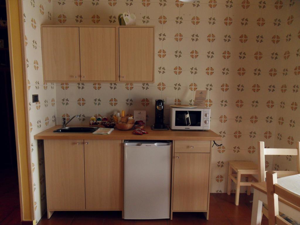 Leucosia Bed & Breakfast ซาแลร์โน ห้อง รูปภาพ